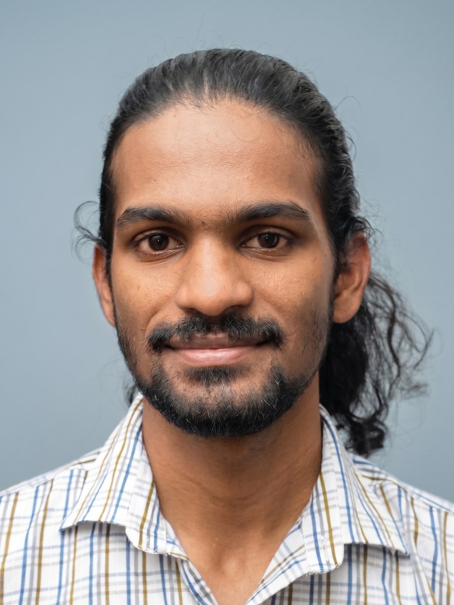 Portrait of Nivedhith Jeyashanker